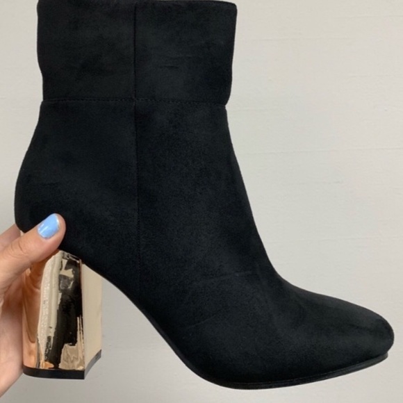 LAST 1❤️GORGEOUS BETANI SUEDE BOOTIE - Picture 3 of 6